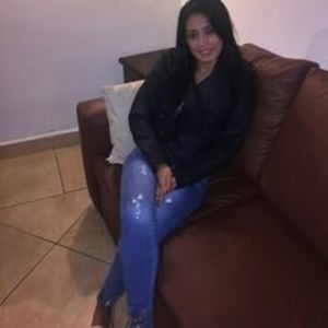 Meet your Posher, Dalila